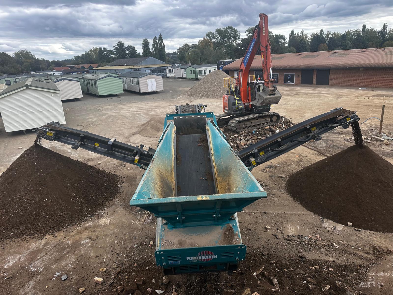 Screener Hire Liverpool | Titan 600 Powerscreen | Northwest England